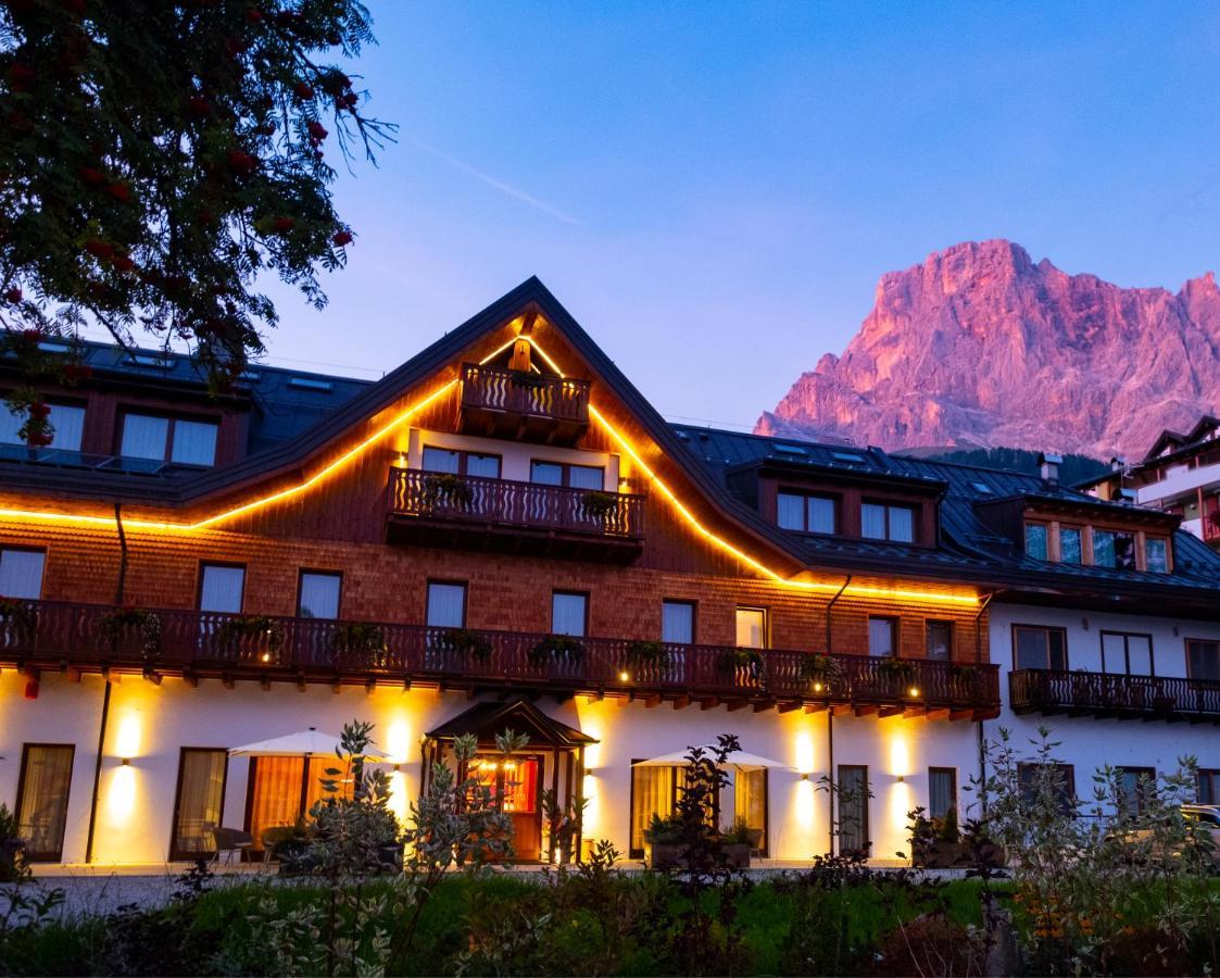Residence Langes San Martino Di Castrozza Exteriör bild